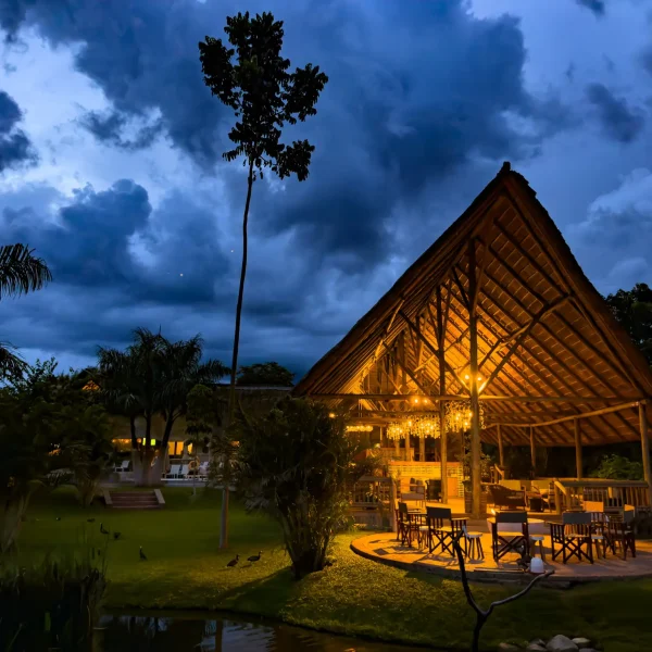 e81b630aa26a618d98fa91ecf71f7dec_fit